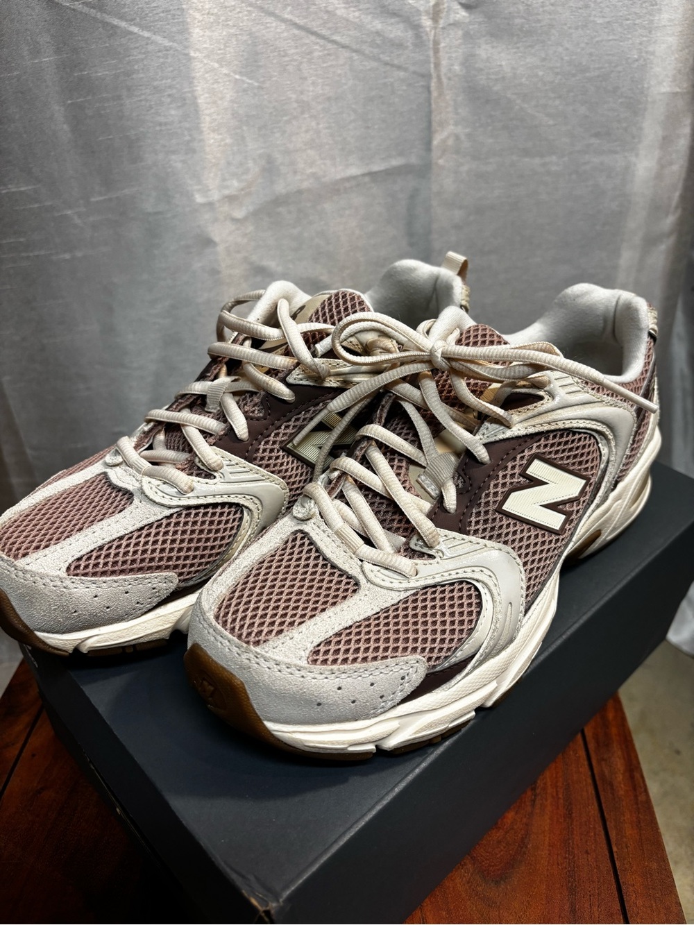 New Balance 530 Women’s Size 8 Mauve Cream Gum Sole Retro Y2K Sneakers